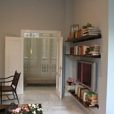 Luxurious 2 Bedroom Flat In A Historic Building إشبيلية المظهر الخارجي الصورة